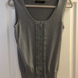 The Limited sleeveless sweater like tank top